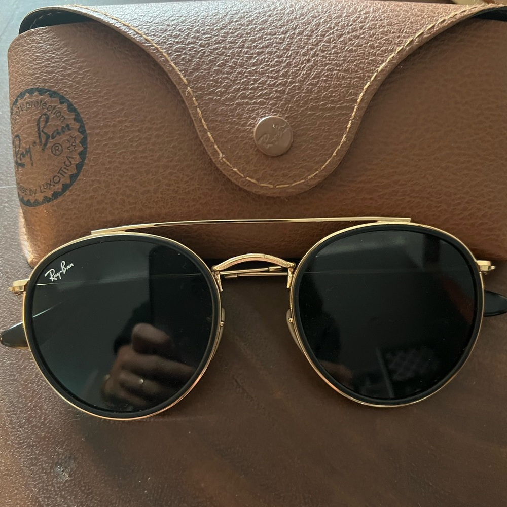 Rayban aviators *worn once*